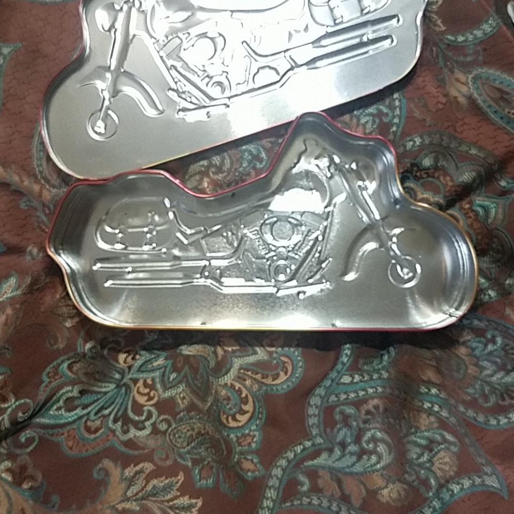 Motorcycle tin - Picture 3 of 3